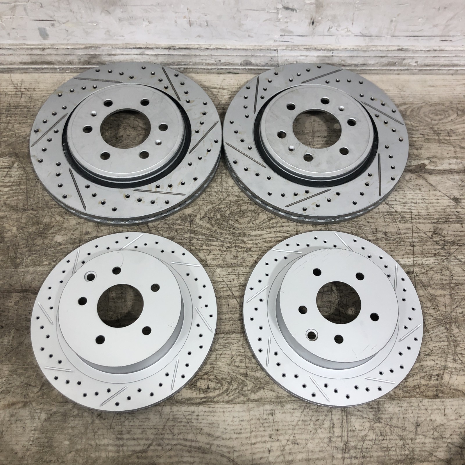 R1 Concepts Bremsbeläge Hinten, Halbmetallisch – Serie 2311-1114-00, Kupfer- & Asbestfrei