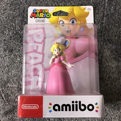 Nintendo Super Mario Amiibo Princess Peach Figure - Brand New