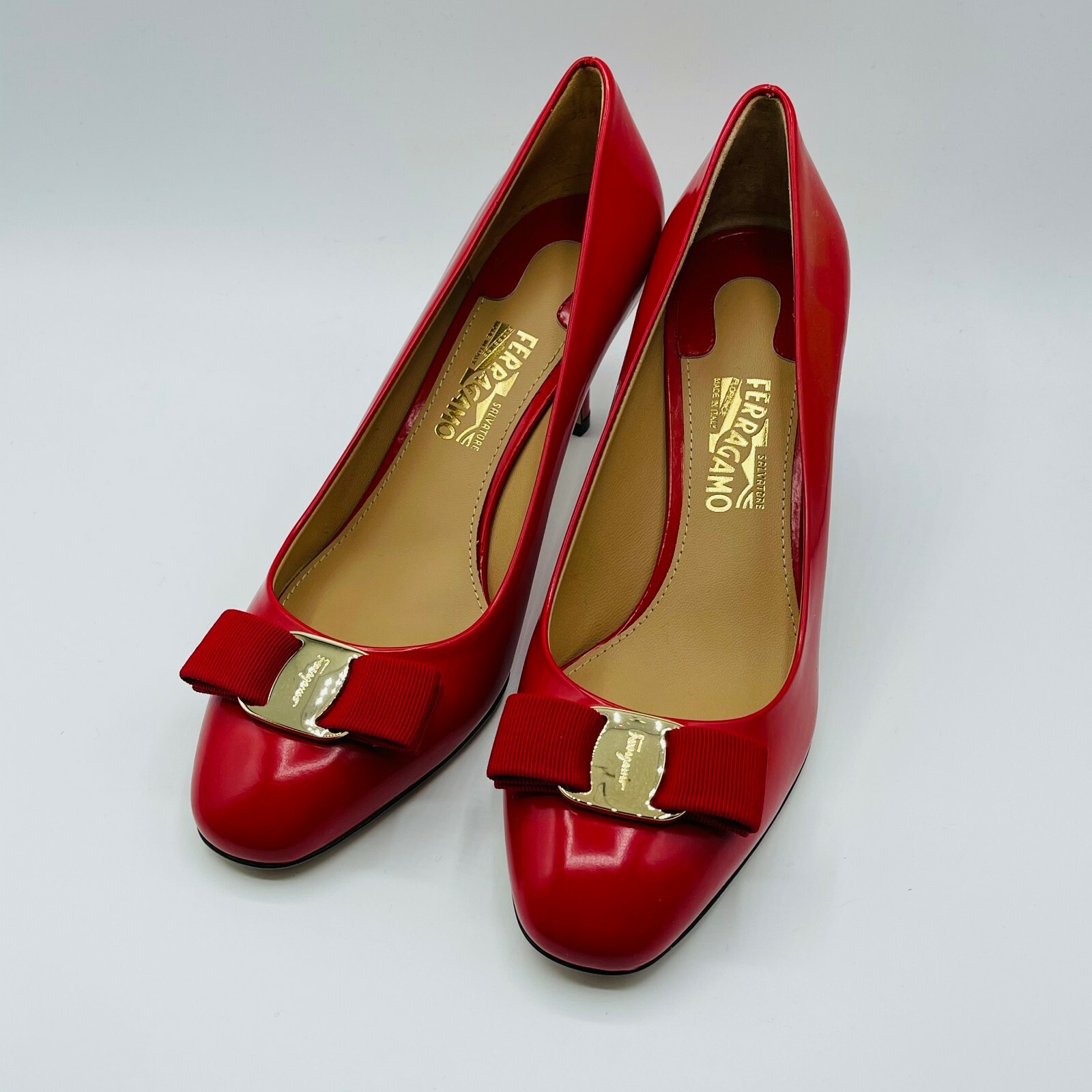Pre-owned Ferragamo Salvatore  Erice 70 Women's Red Leather Bow Heel Pump 672532