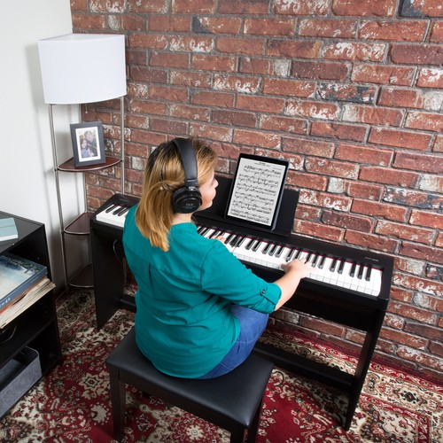 Roland FP-25 Digital Piano Bundle
