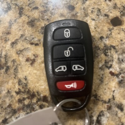 Kia Genuine Oem Five Button Keyless Entry System. 2014 Sedona. Fcc Sv3-vqtxna15