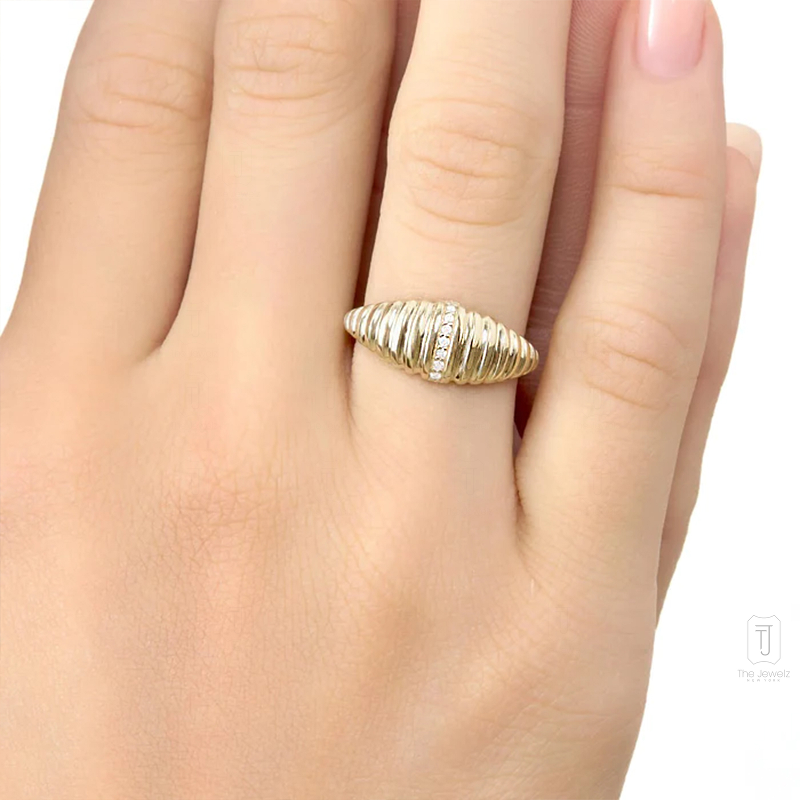 14k Gold Diamond 0.09 Ct. Croissant Ring - Valentine Romance Jewellery