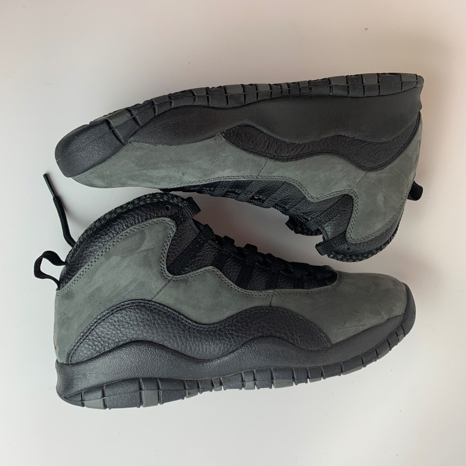 

Мужские кроссовки Nike Air Jordan 10 Retro Shadow Dark Grey Red Black 310805-002 10,5, Серый, Air Jordan 10
