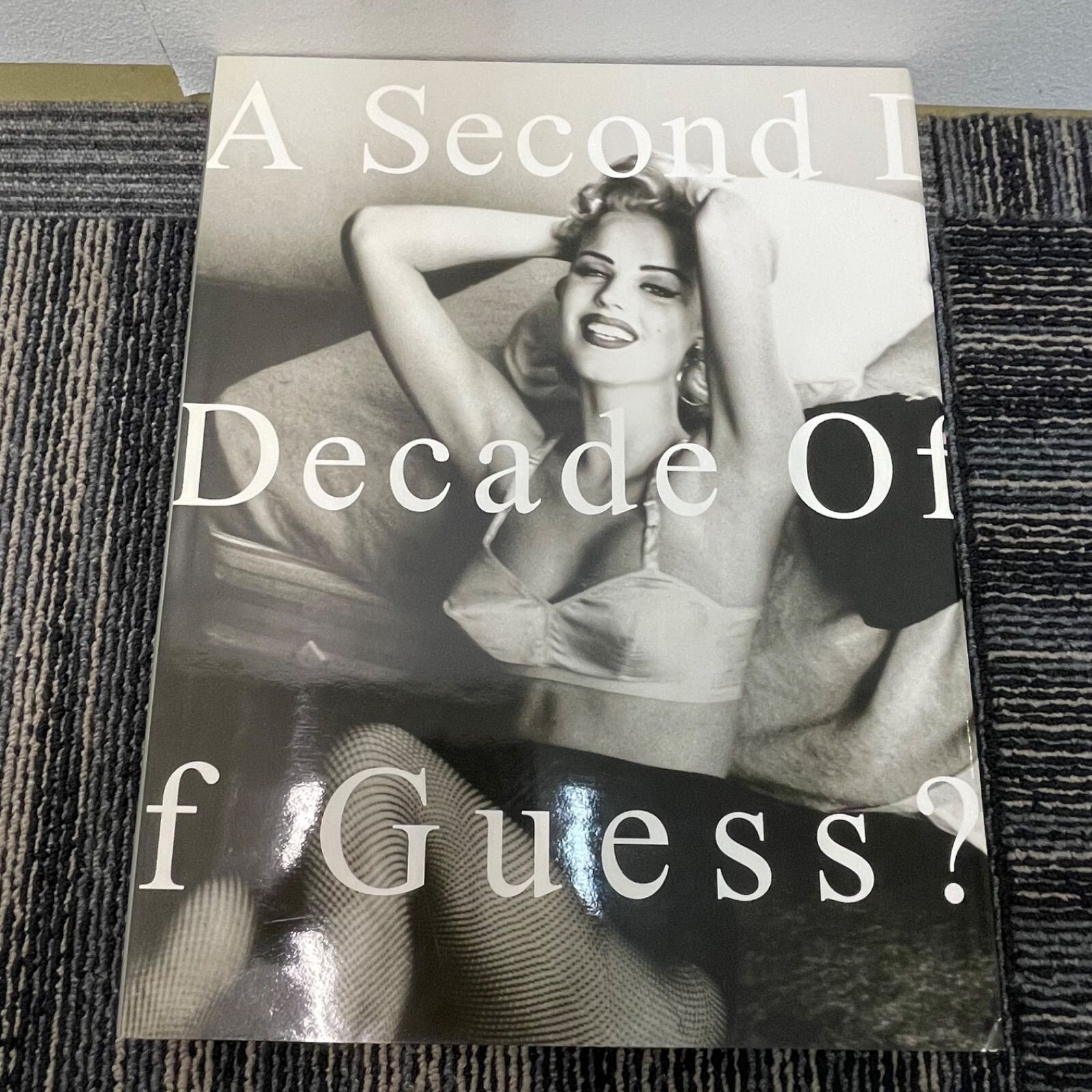 アート・デザイン・音楽 A Second Decade of Guess Images アート・デザイン・音楽 A Second Decade of Guess Images