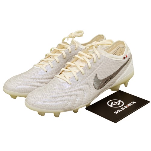 Nike Tiempo Legend 10 Elite Luxe FG Soccer Cleats FZ1487-100