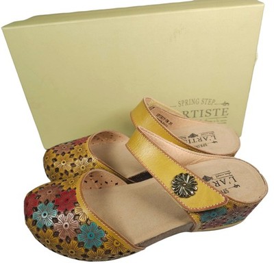 NIB L'ARTISTE Spikey Mary Jane Clogs Slip On Yellow Multi Floral EU 35 - US 5