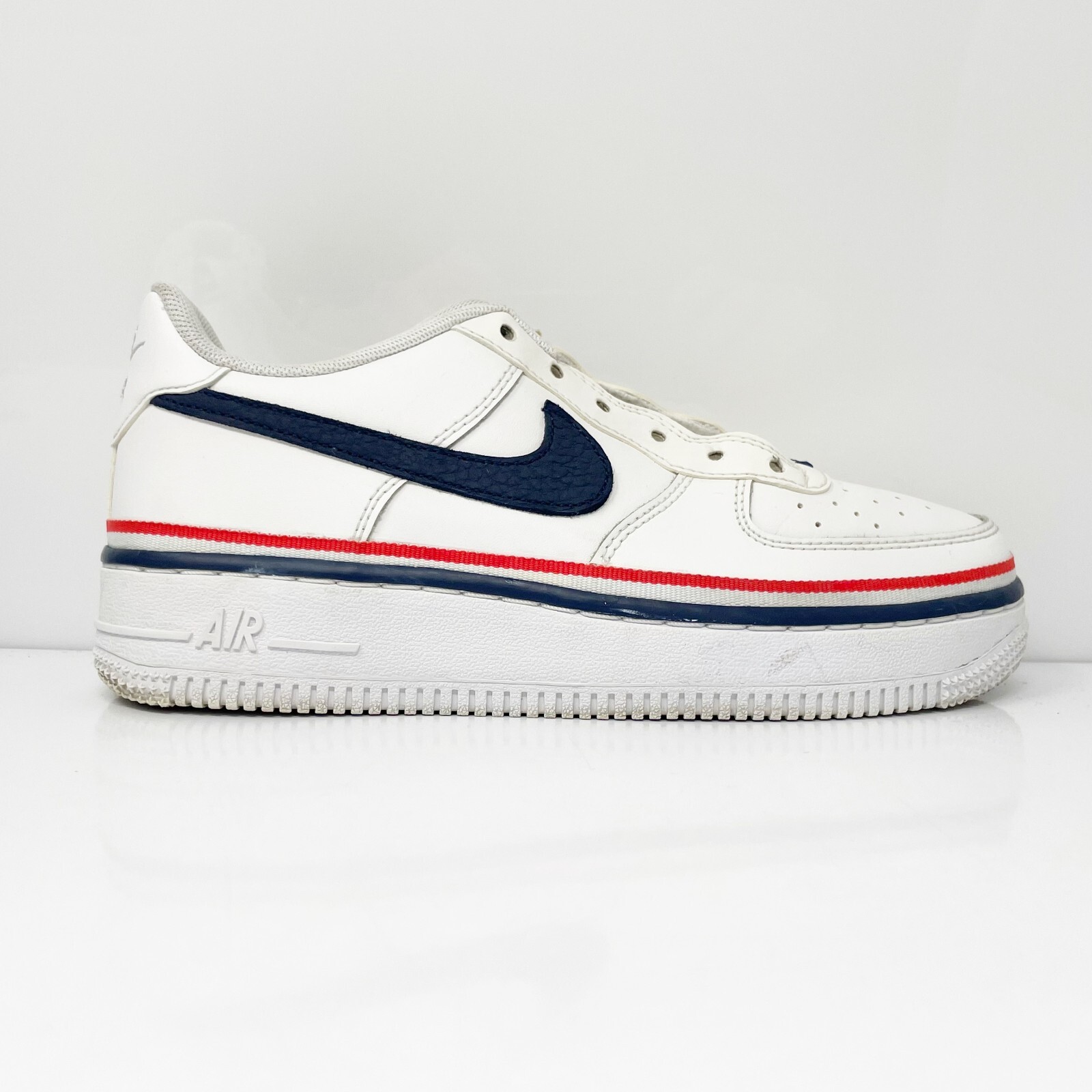 

Nike Boys Air Force 1 CW0984-100 Белая повседневная обувь Кроссовки Размер 4Y, Белый, Air Force 1