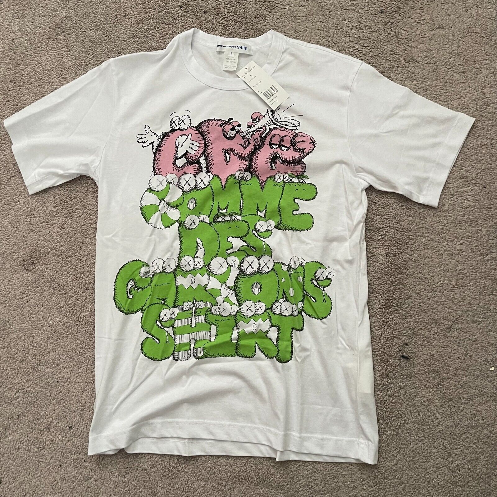 COMME DES GARCONS x KAWS Printed Tee T-Shirt Graffiti Size COMME DES GARCONS x KAWS Printed Tee T-Shirt Graffiti Size
