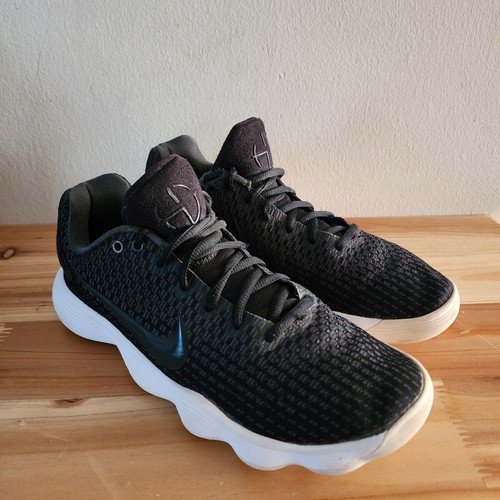 Black 897663-001 Low Top Men Size  8