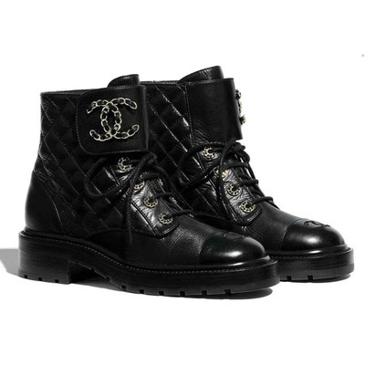 Pre-owned Chanel 21a Black Quilted Gold Cc Chain Combat Lace Up Tie Ankle Short Boots 38