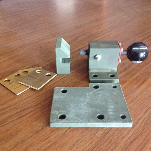 Military Door / Compartment (Hatch Latch), spring return with Striker and Shims