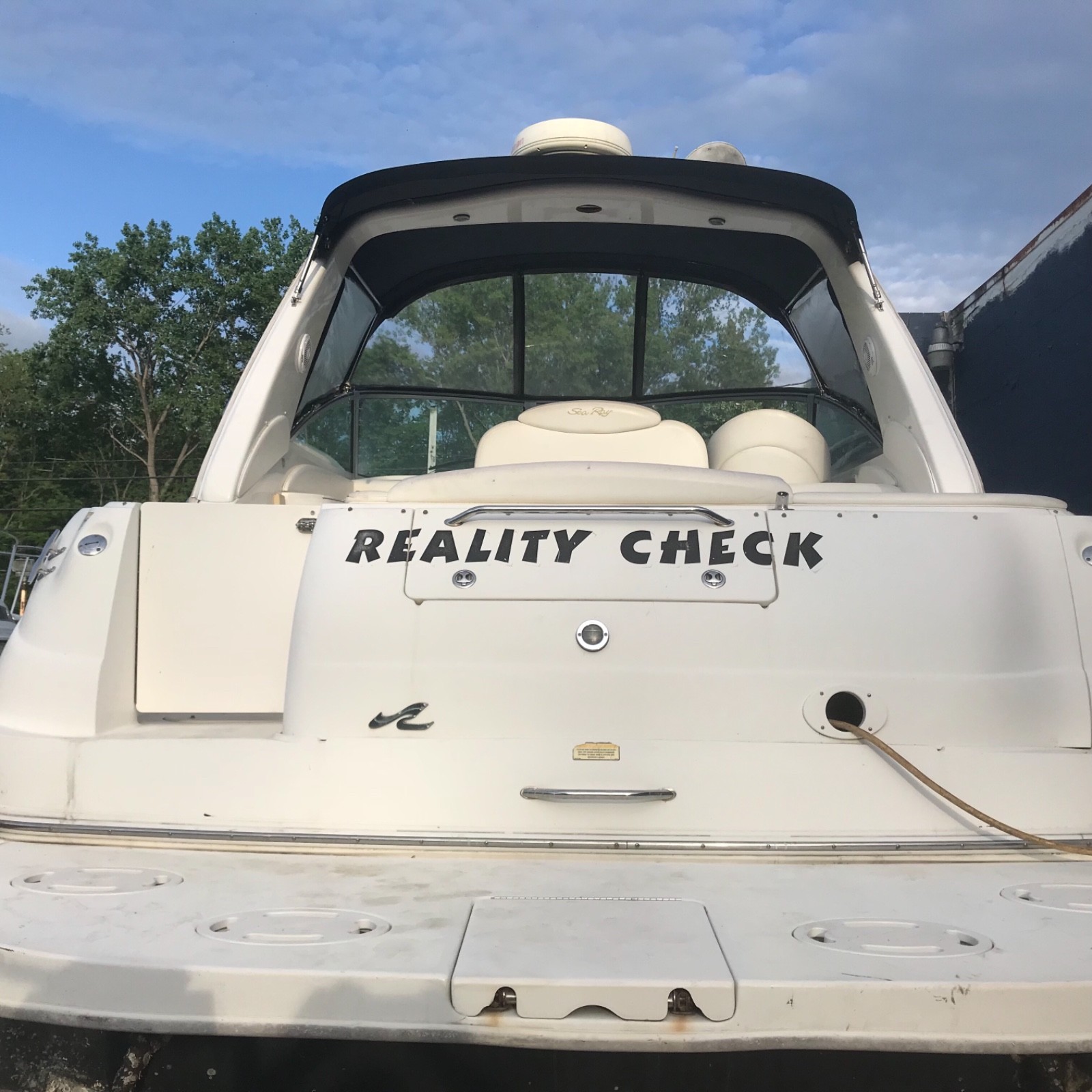 2001 Sea Ray Sundancer 340 Cruiser - No Reserve Auction