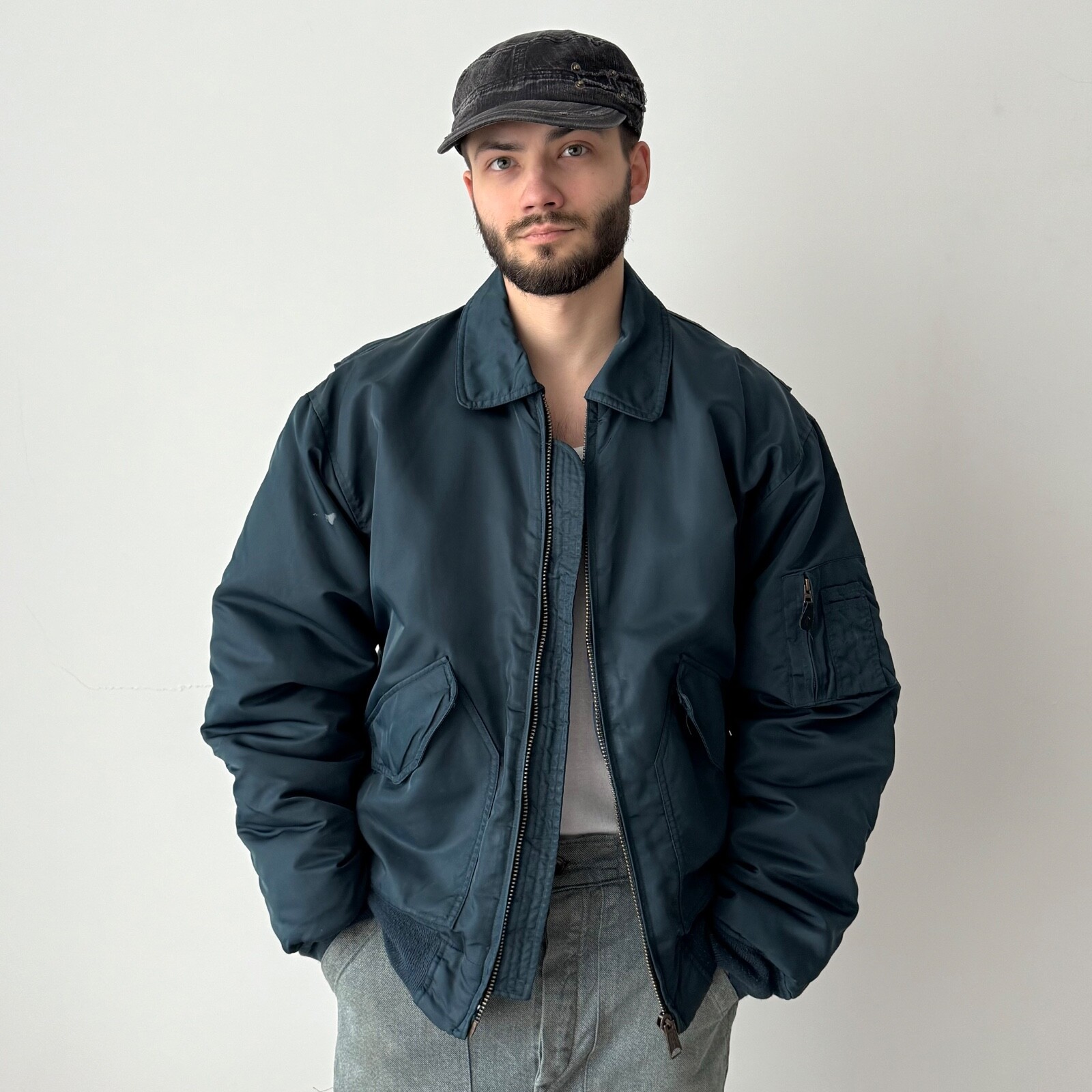 Vintage 80s USAF CWU-36/P Bomber Jacket Oversized XXL