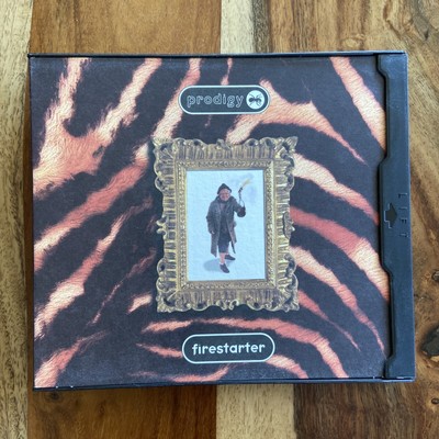 The Prodigy  Firestarter  [4 track EP] (CD, Apr-1996, Maverick) Preowned