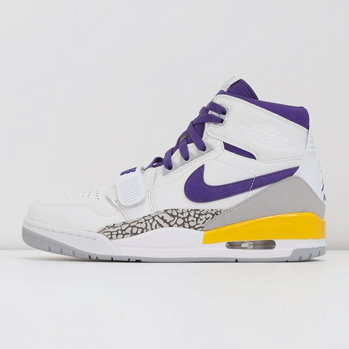 

Nike Air Jordan Legacy 312 LEFT FOOT TOEBOX DEFECT Men US9.5 Casual AV3922-157, Белый, Air Jordan Legacy 312