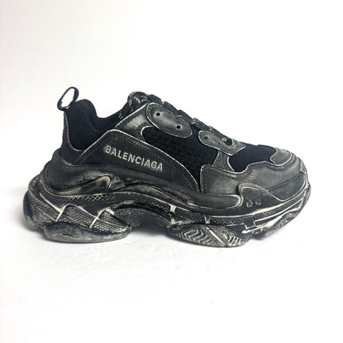 BALENCIAGA Triple S 39 ブラック　８月末まで値下げ Balenciaga Triple S Sneakers | Black | FARFETCH OM