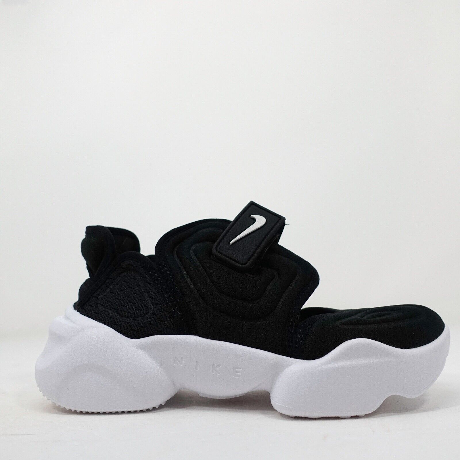 Nike Aqua Rift Black White Split Toe Water Shoes BQ4797 002 Nike Aqua Rift Black White Split Toe Water Shoes BQ4797 002