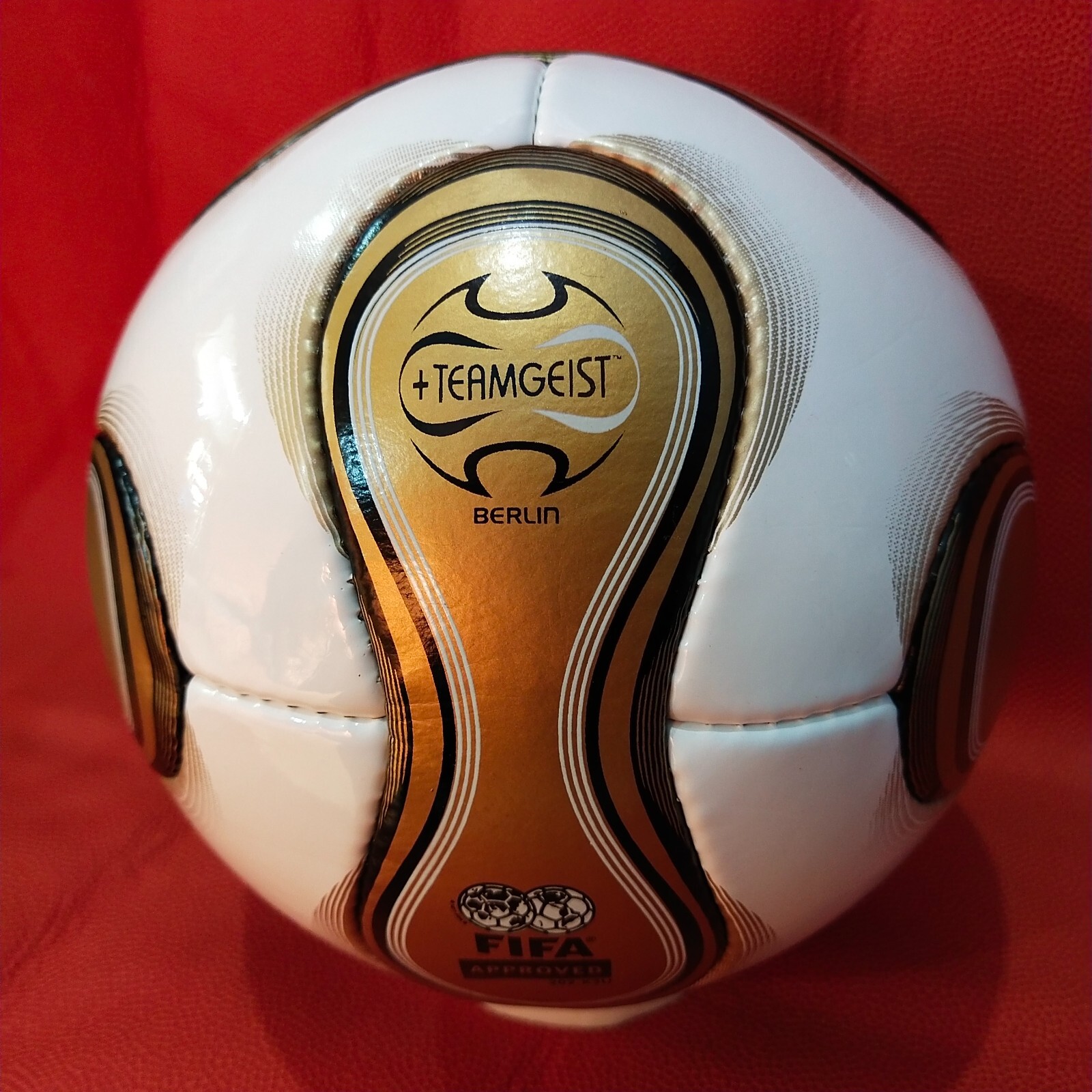 adidas Teamgeist サッカーボール 2006 Adidas Teamgeist Football FIFA World Cup 2006 Official