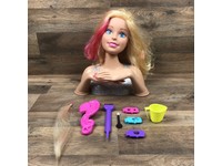 barbie flip & reveal styling head