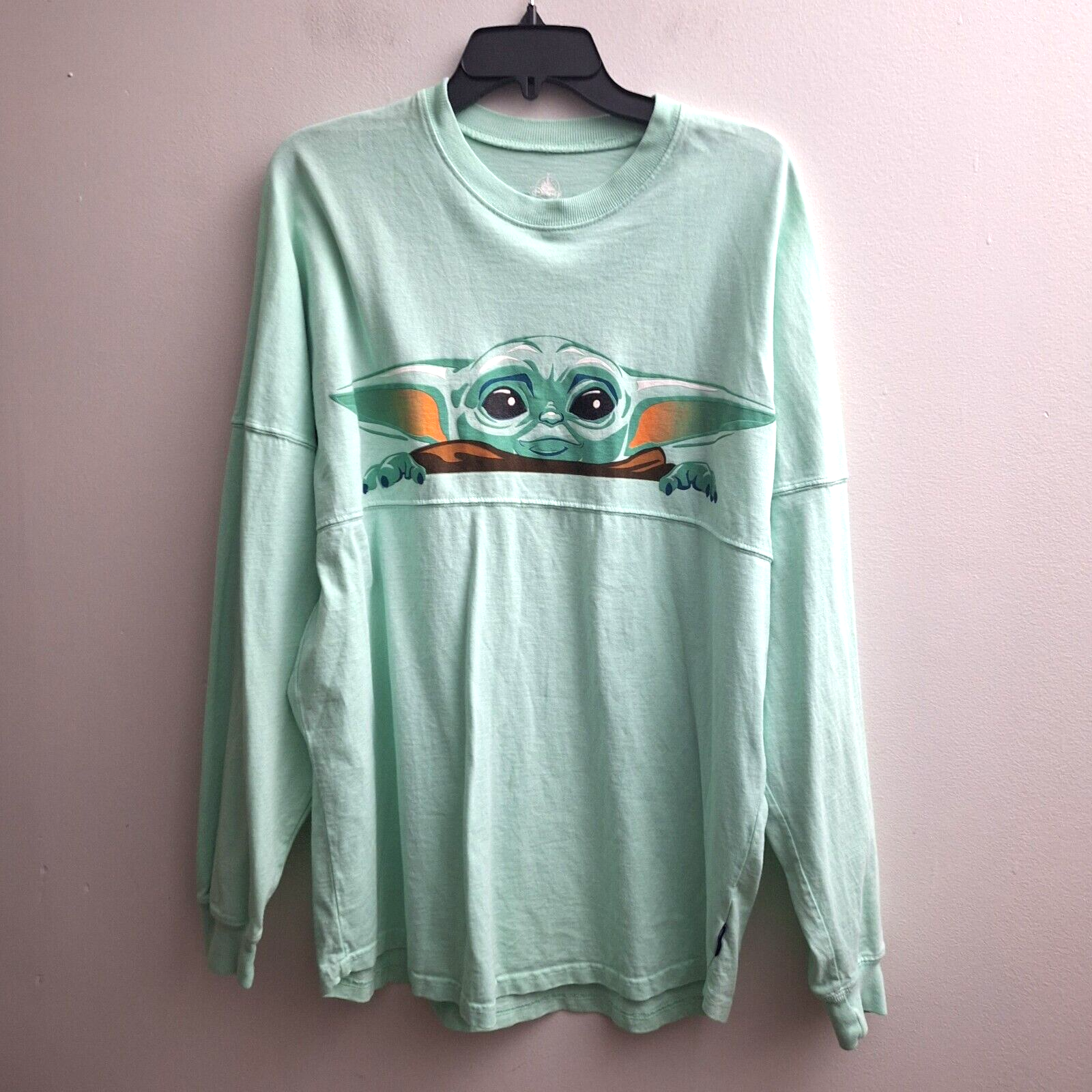 Star Wars Mandalorian Spirit Jersey Medium Green Disney Star Wars Mandalorian Spirit Jersey Medium Green Disney