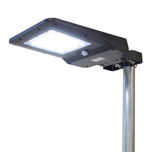 800 Lumen Solar Powered Rechargeable LED Flood Light