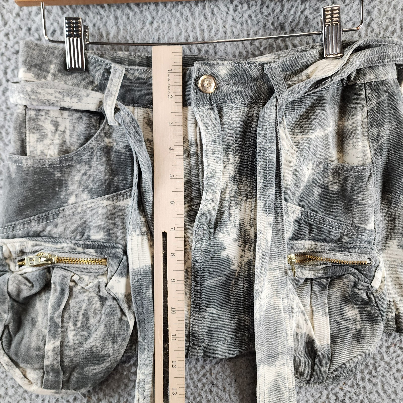 Madonna & Co. Cargo Denim Mini Skirt Women's M Gray Acid Wash Button Zip Closure - Picture 5 of 11