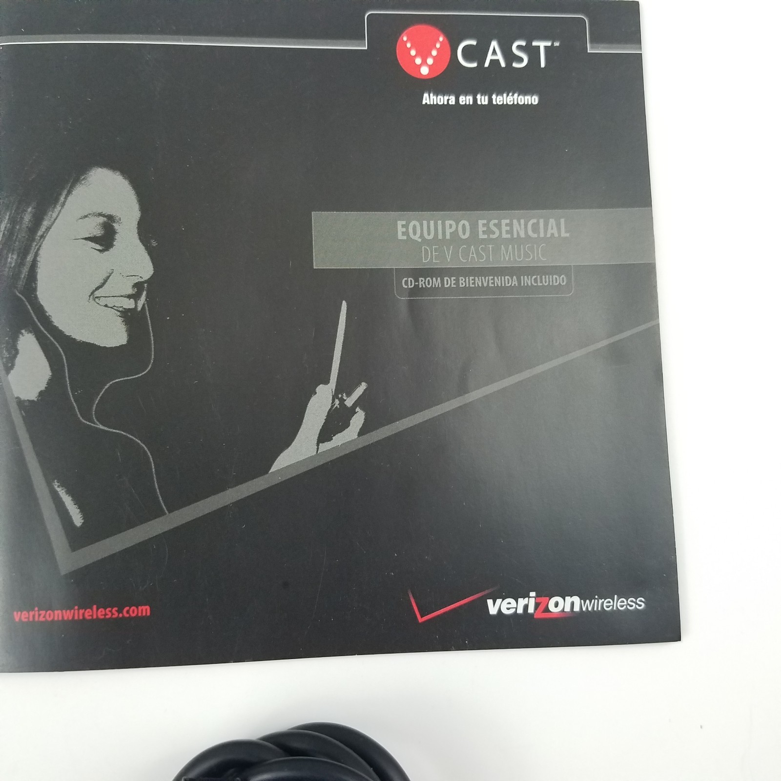 Verizon VCAST V Cast Music Essentials Software CD-ROM with USB Data Cable