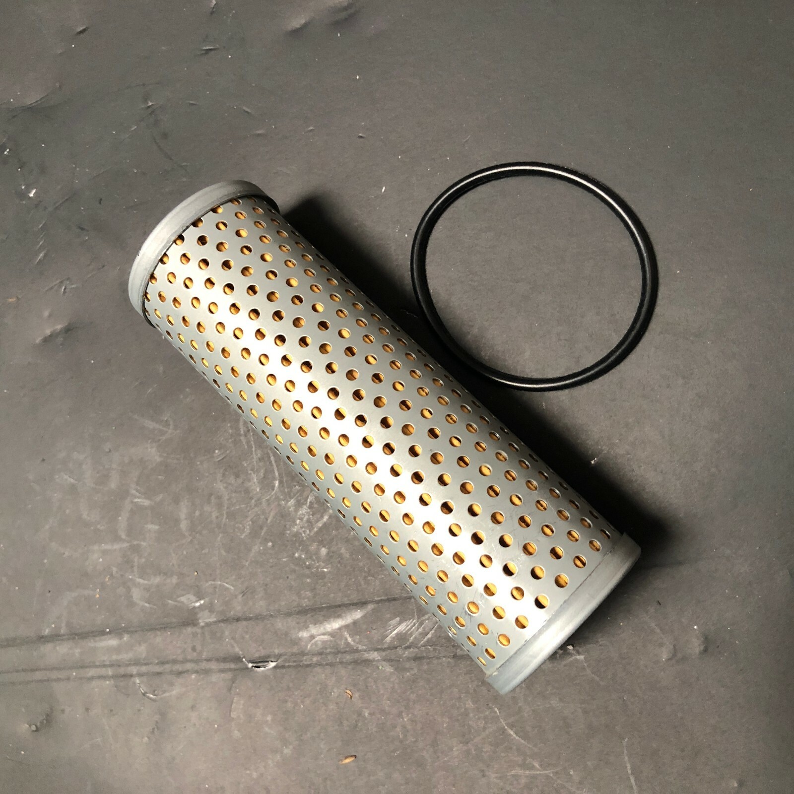 71402469 76588813 4207841A AT186554 ELEMENT FILTER HYDRAULIC