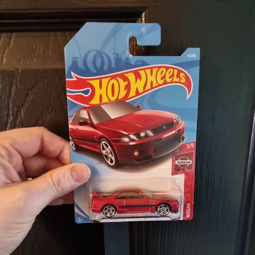 ミニカー Hot Wheels skyline GTR R32 R33 ER34 Benz Hot Wheels Mainline Premium Nissan Skyline GT-R R30 R32 R33