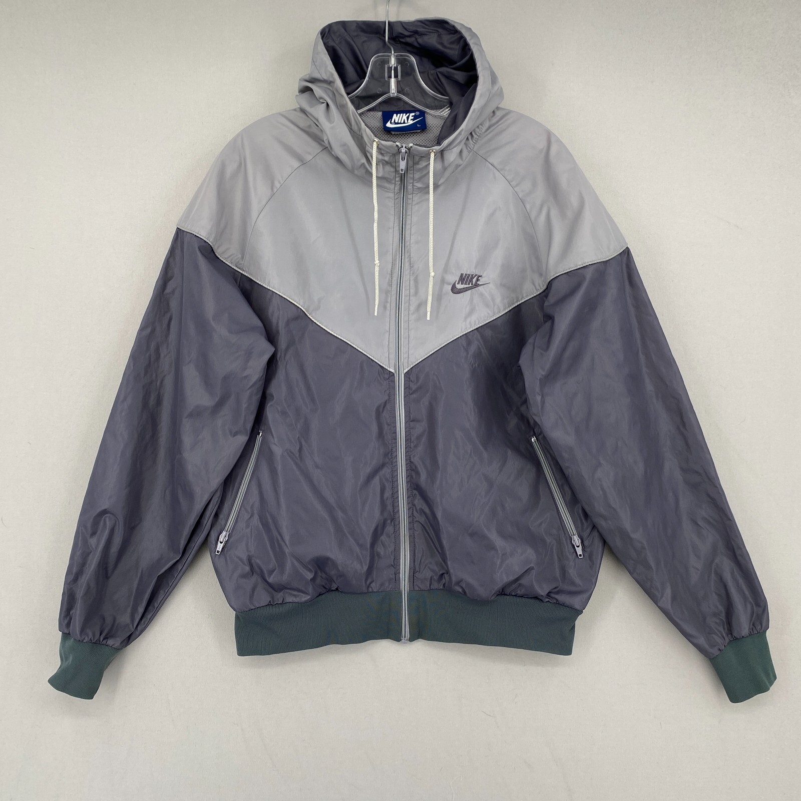 Vintage Nike Windbreaker Hooded Jacket Mens Large Gray Full Vintage Nike Windbreaker Hooded Jacket Mens Large Gray Full