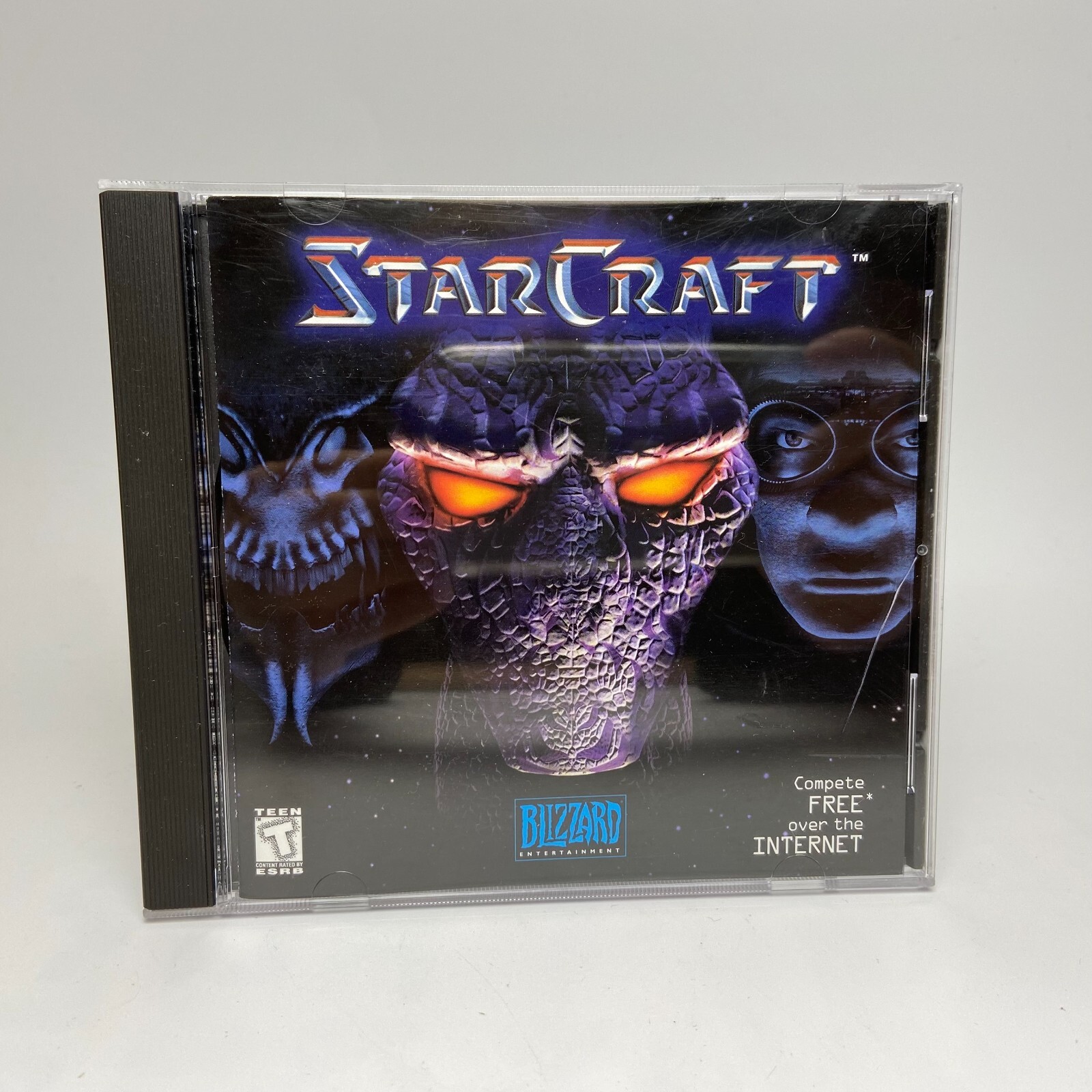 PCゲーム　Star Craft未開封品　Game of Year1997-98 STARCRAFT Star Craft 1 PC Game Original CDROM in Case 1998