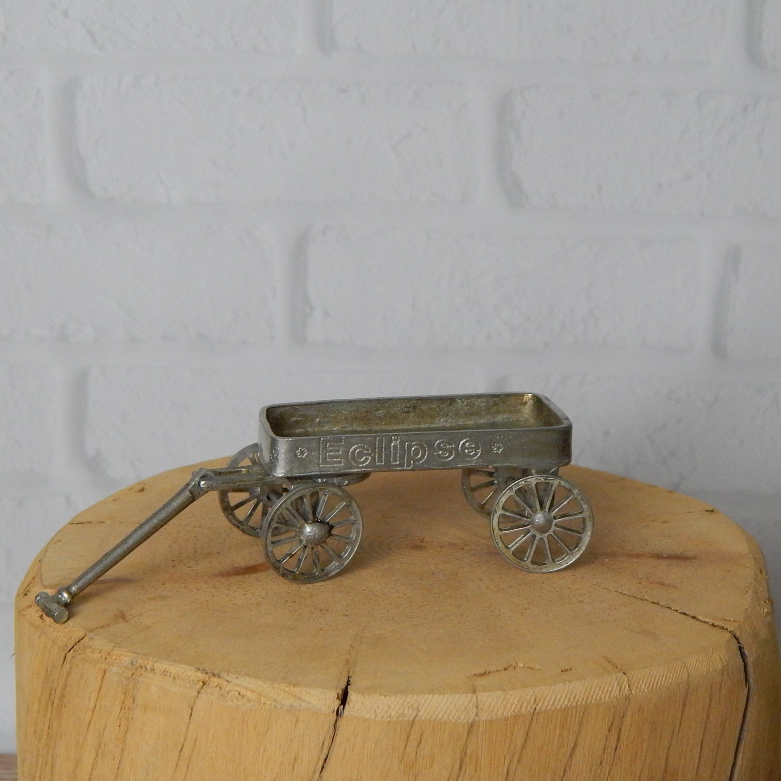 Vintage Eclipse Miniatures Mini Dollhouse Wagon Pewter Tricycle Set Collectible