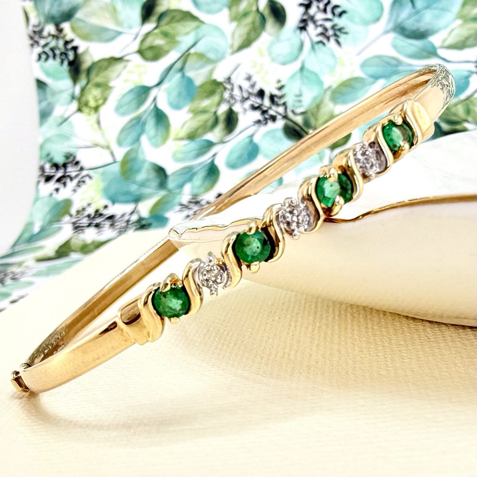 10k Yellow Gold Genuine Emerald & Diamond Bangle Bracelet, Preowned - Picture 8 of 9