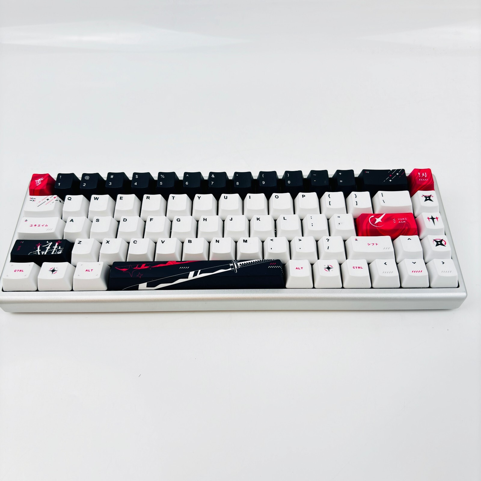 yuki　aim×Arbuter　ゲーミングパソコン用キーボード　Polar65 Yuki Aim Polar 65 (Katana Edition) – Arbiter Studio