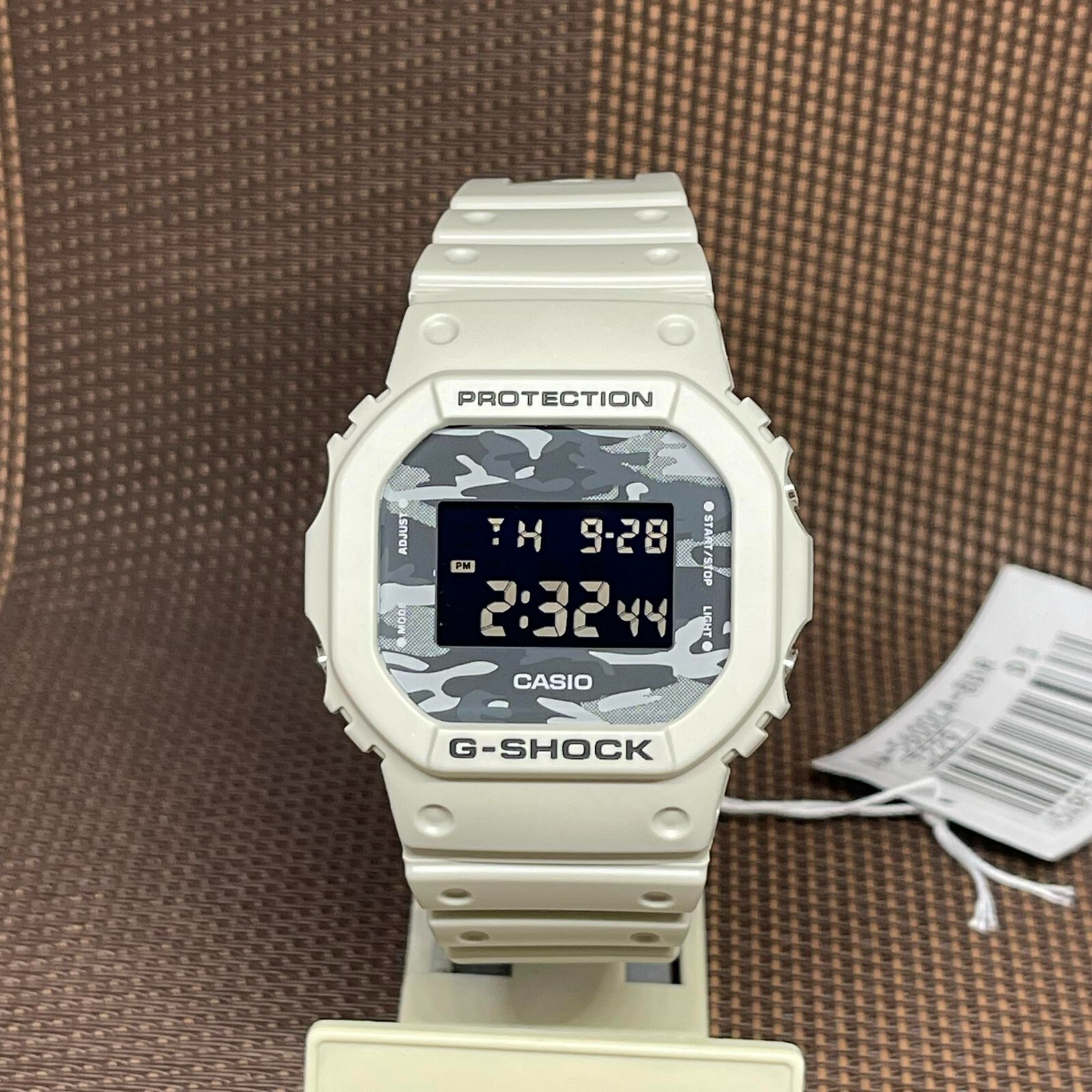 Casio G-Shock DW-5600CA-8D Camouflage Lineup Gray Resin Black