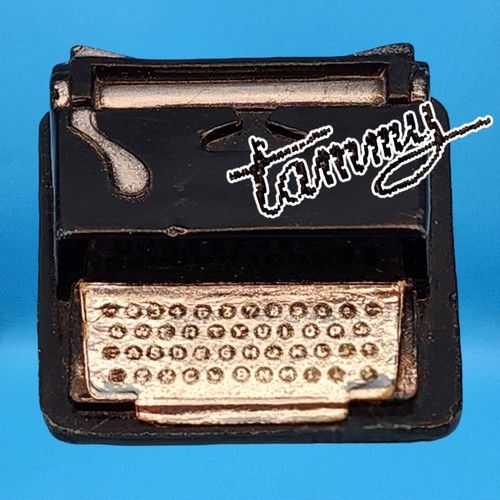 Tammy Doll Black Typewriter School Daze #9133-0 Accessory