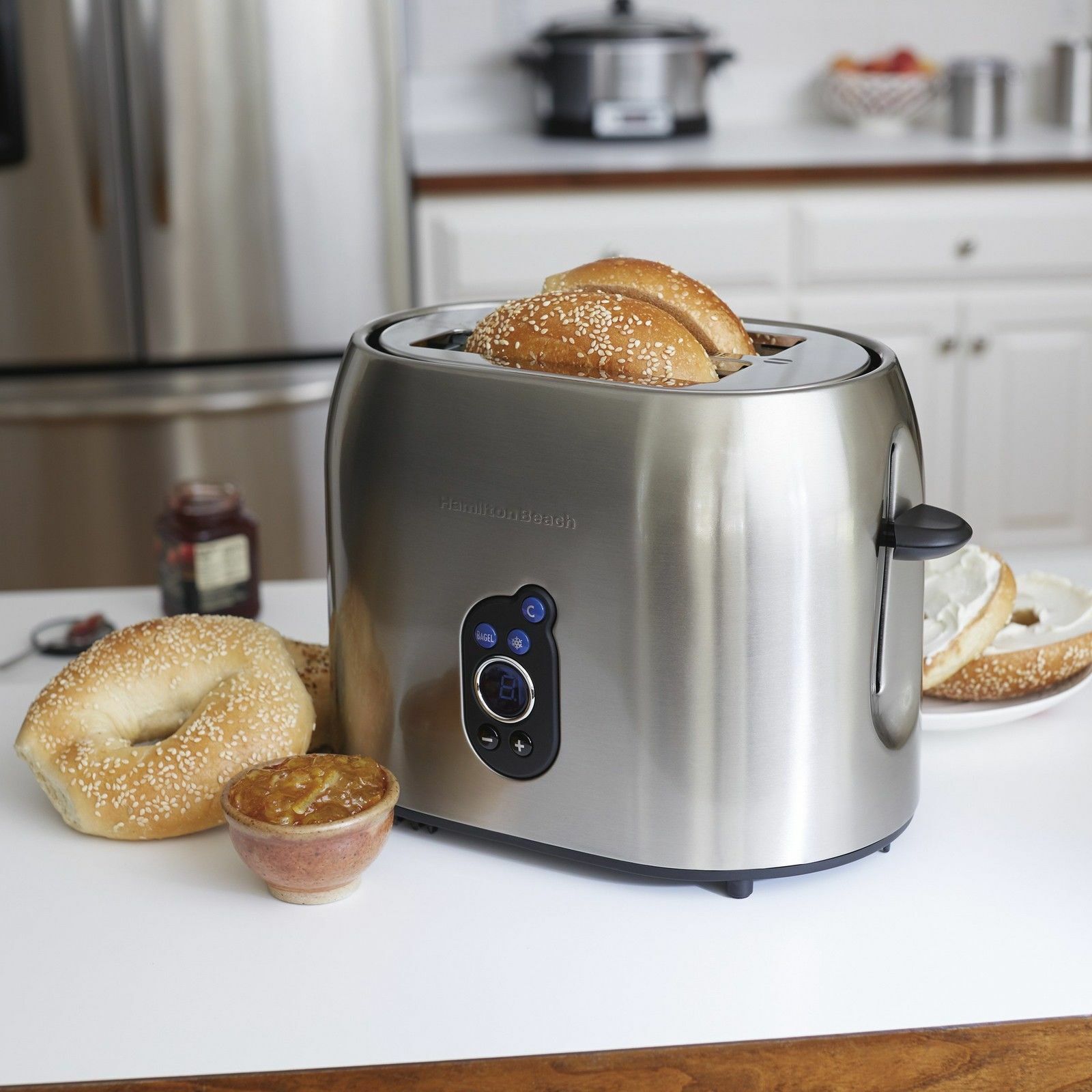 Hamilton Beach 2-Slice Stainless Steel  Digital Smudgeproof Toaster | 22702
