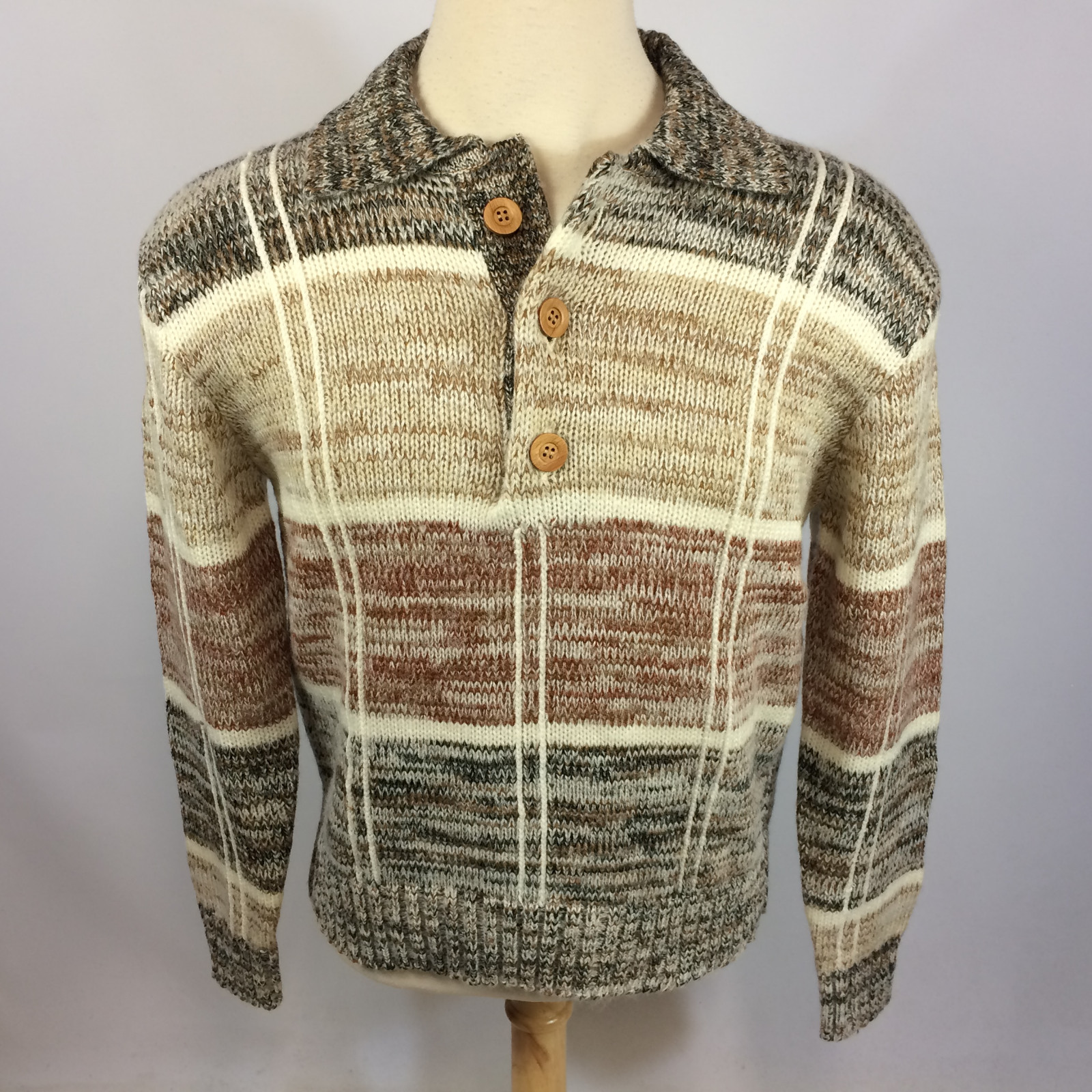 Vintage 70's Studio One Campus Knit Wood Button Mod Hippy Vintage 70's Studio One Campus Knit Wood Button Mod Hippy