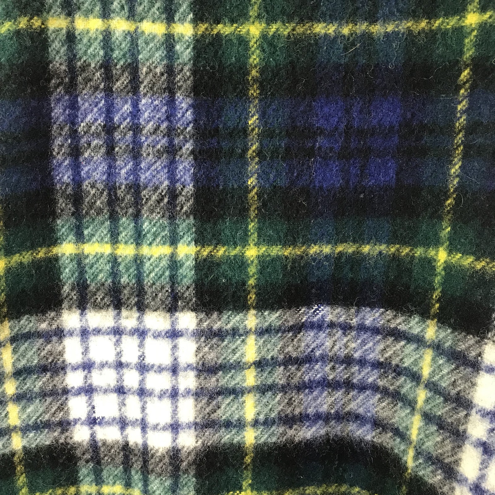 Vtg CONNEMARA Rug Irish Wool Tartan Plaid Blue Green Fringe Blanket Shannon Free