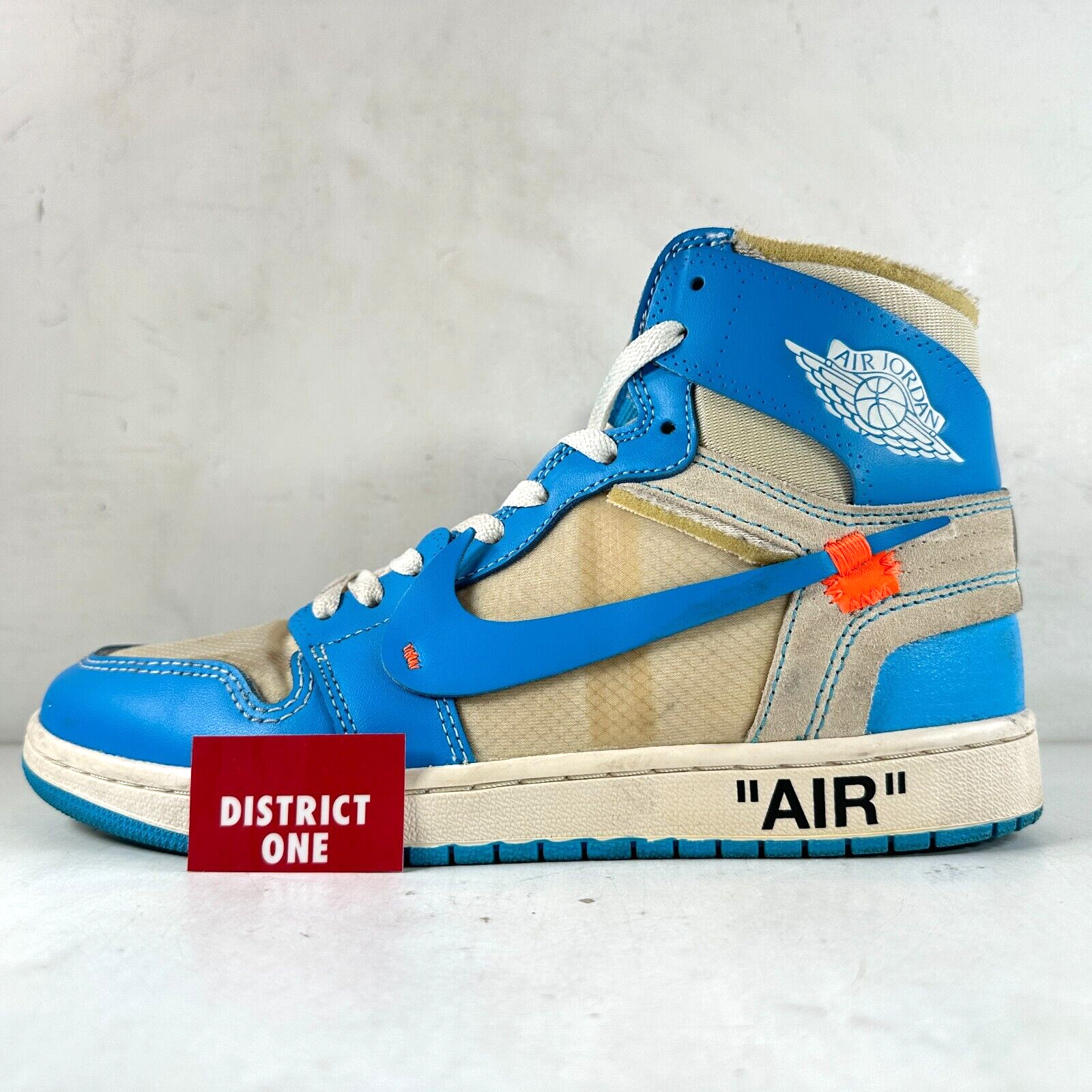 Off White x Air Jordan 1 Retro High OG UNC University Blue Off White x Air Jordan 1 Retro High OG UNC University Blue
