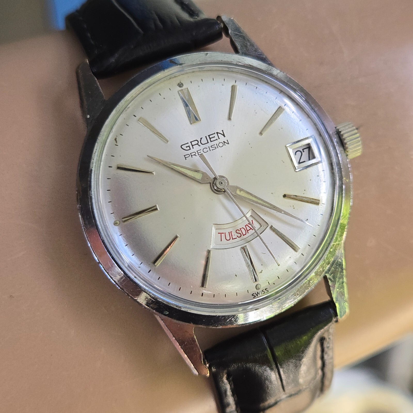Vintage GRUEN men's manual wind watch N522CD 17Jewels day