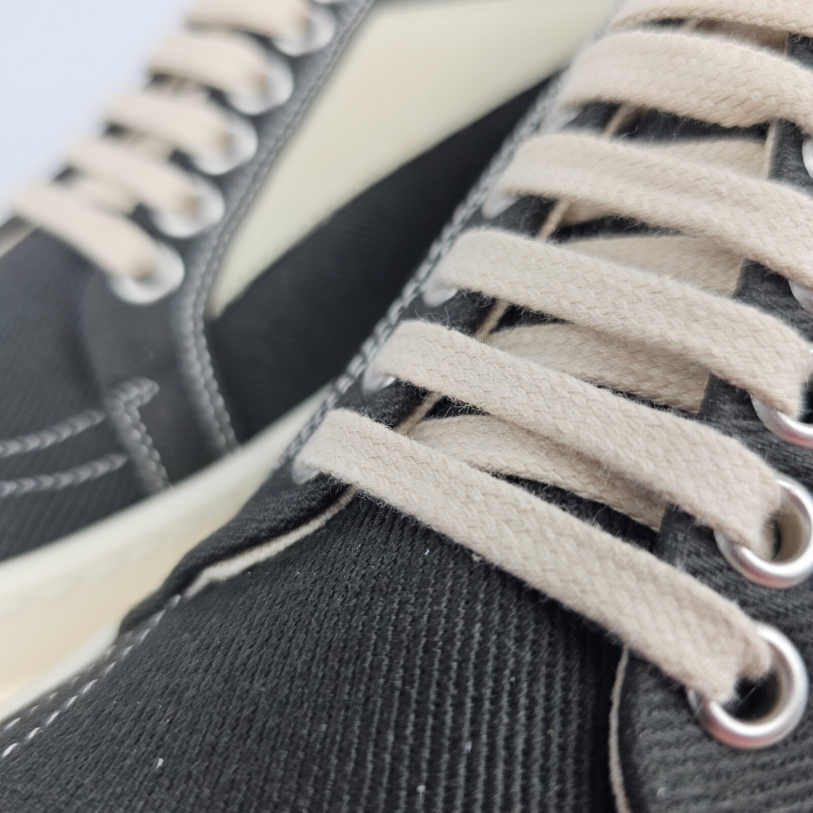 RICK OWENS RICK OWENS DRKSHDW WOMEN'S DARK DUST VINTAGE SNEAKERS SIZE 39 US 9