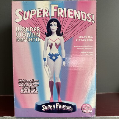 Super Friends Wonder Woman Maquette Hand Painted Cold-Cast Limited Edition 2300