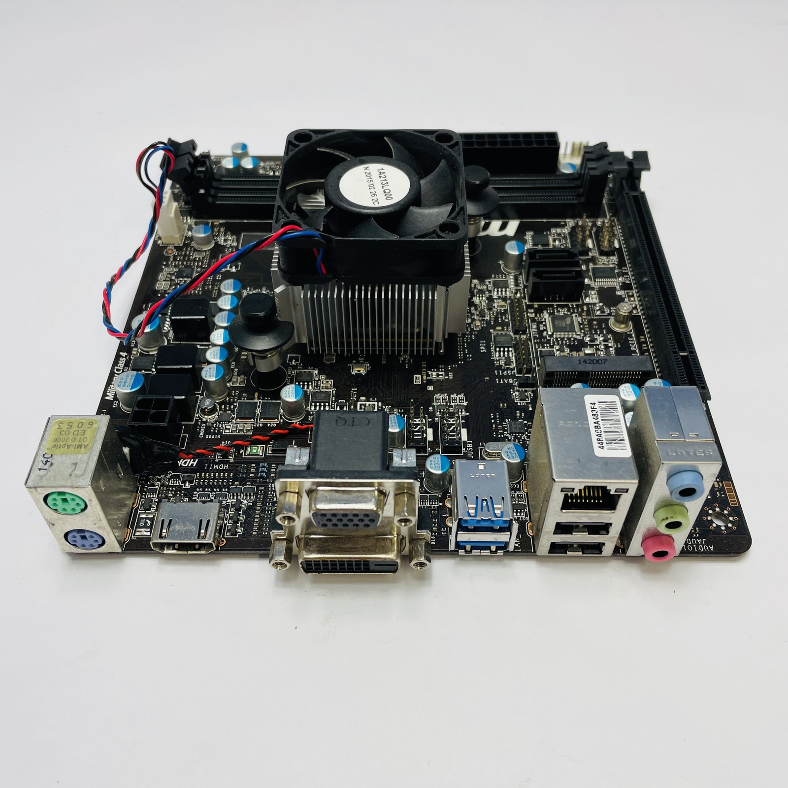 MSi AM1I Socket AM1 AMD USB 2.0 3.0 APU Mini-ITX DDR3 Motherboard & Backplate - Picture 5 of 6