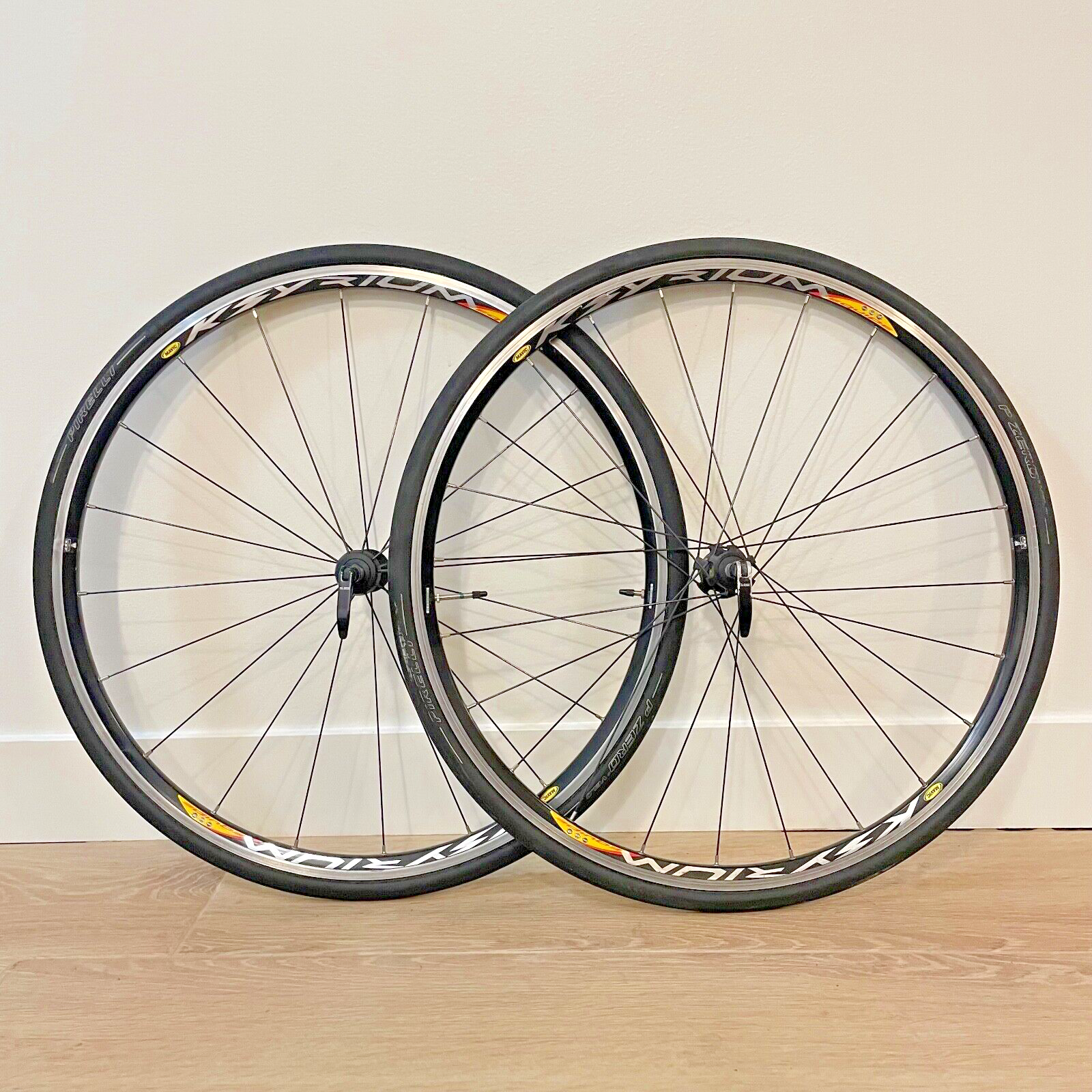700Cホイール　MAVIC　KSYRIUM　EQUIPE IMG_1014.jpg?v=1738634109&