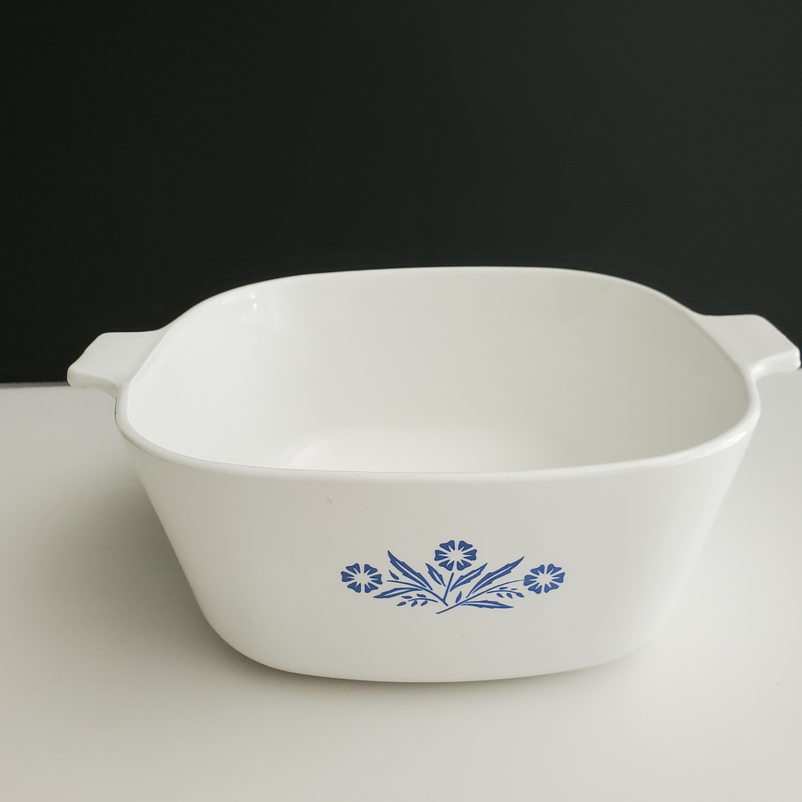 コーニングウエア　 ブルーフラワー 2QT オーブン皿　P-332 CORNING WARE ブルーフラワー 2QT オーブン皿 P-332 - メルカリ