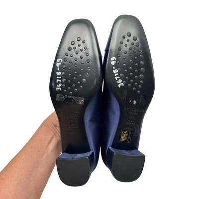 Pre-owned Pedro Garcia Eladia 38 Eu Navy Silk Satin Low Block Heel Slip On Pump $550 In Blue