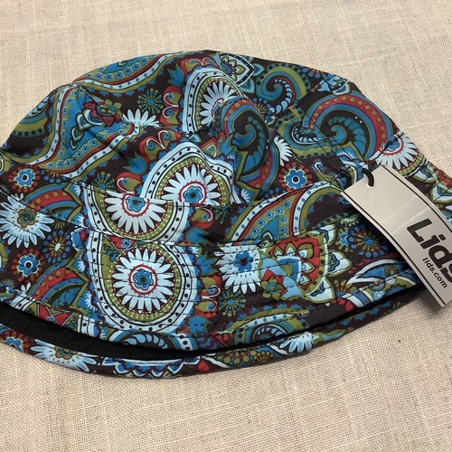 Paisley Reversible Size Small