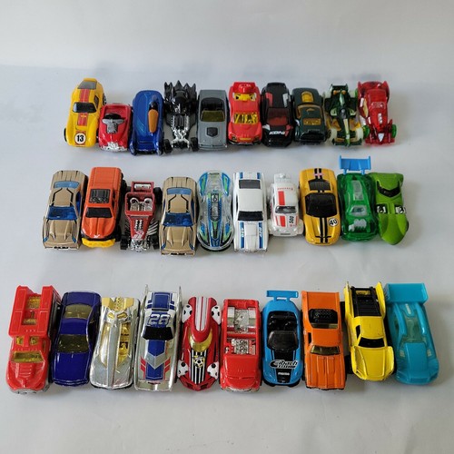 2000 100% hotwheels ファニーカー 30 Hot Wheels Cars Lot Post 2000 | eBay