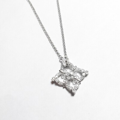 Estate 18K White Gold Brilliant Cut Diamond Two Way Pendant With Chain 0.30 Cts